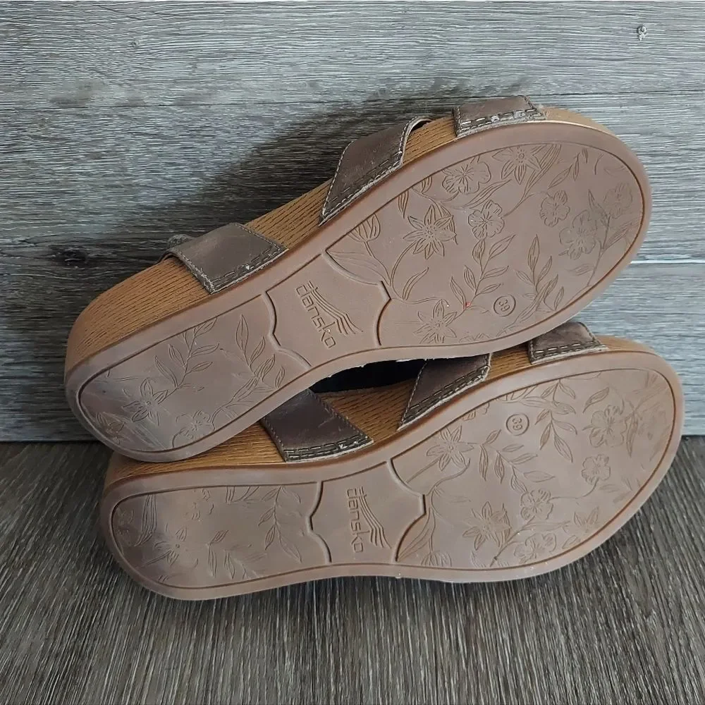 DANSKO LAURIE BURNISHED CALF STONE LEATHER SANDAL 39 WEDGE CASUAL VACATION